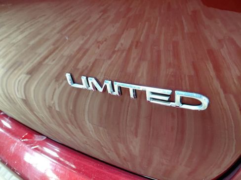 Certified 2019 Chrysler Pacifica Limited image 28