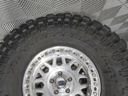 Used 2022 Jeep Wrangler Unlimited Rubicon AWD/4WD image 32