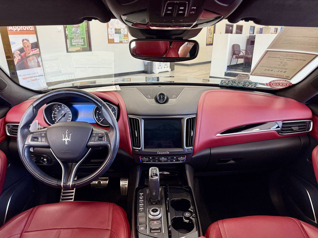 Used 2019 Maserati Levante GranSport AWD/4WD image 10