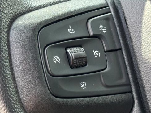 Used 2025 GMC Sierra 1500 Pro w/ Pro Value Package AWD/4WD image 19