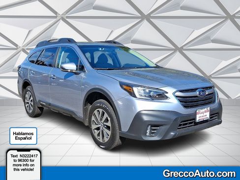 Used 2022 Subaru Outback Premium image 1