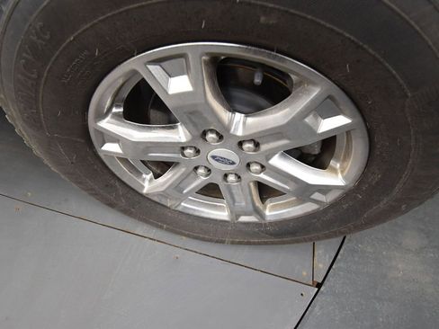 Used 2022 Ford F150 XLT w/ Equipment Group 302A High image 9