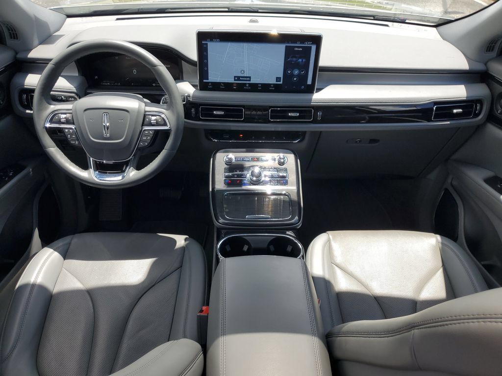 Used 2022 Lincoln Nautilus Reserve FWD image 28