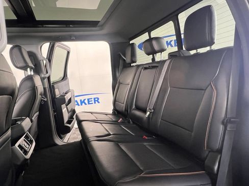 Used 2025 Ford F250 Lariat AWD/4WD image 15