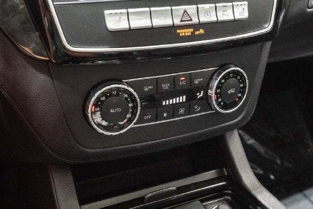 Used 2017 Mercedes-Benz GLS 450 4MATIC image 28