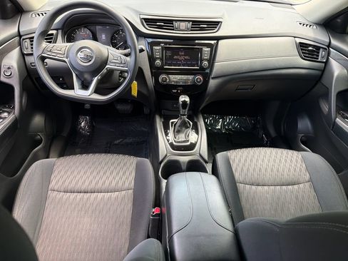 Used 2019 Nissan Rogue S FWD image 13