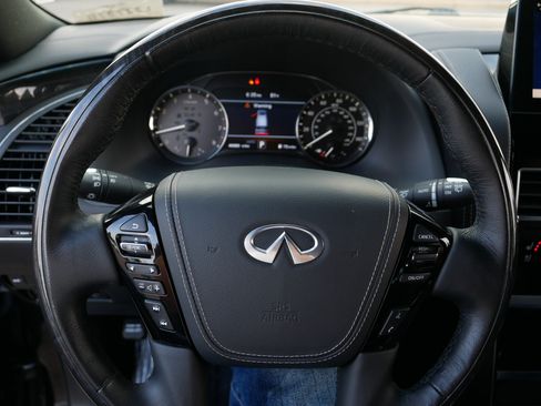 Used 2023 INFINITI QX80 Luxe AWD/4WD image 25
