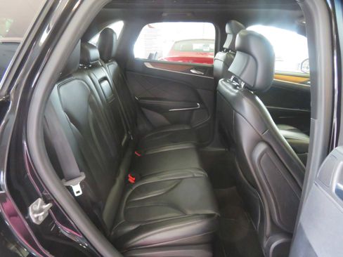 Used 2019 Lincoln MKC Reserve w/ MKC Climate Package image 30