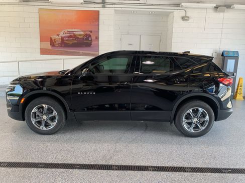 New 2026 Chevrolet Blazer LT FWD image 5