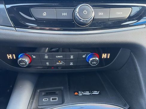 Used 2023 Buick Enclave Essence w/ Experience Buick Package image 19