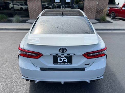 Used 2022 Toyota Camry XSE FWD image 30