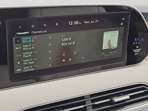 Used 2022 Hyundai Palisade SEL w/ Premium Package AWD/4WD image 17