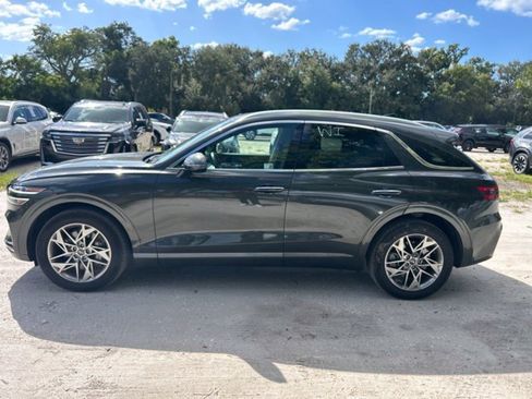 Used 2025 Genesis GV70 2.5T AWD/4WD image 16