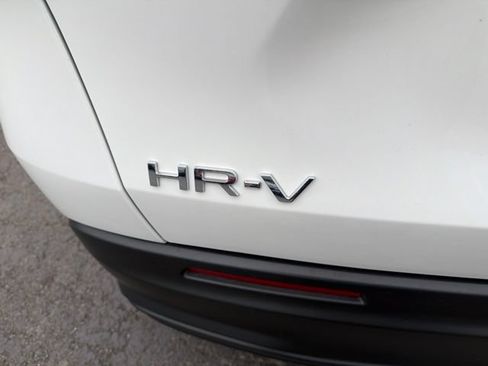 Used 2024 Honda HR-V LX image 5