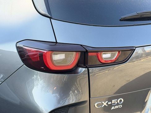 Used 2025 MAZDA CX-50 AWD 2.5 S w/ Preferred Package image 12