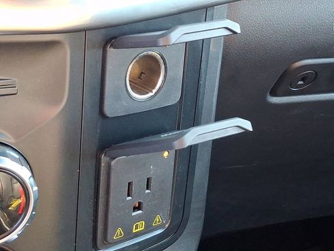 Certified 2023 Ford F150 Lariat w/ Equipment Group 502A High image 26