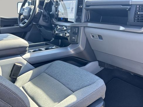 New 2025 Ford F150 XLT w/ Equipment Group 302A MID image 43