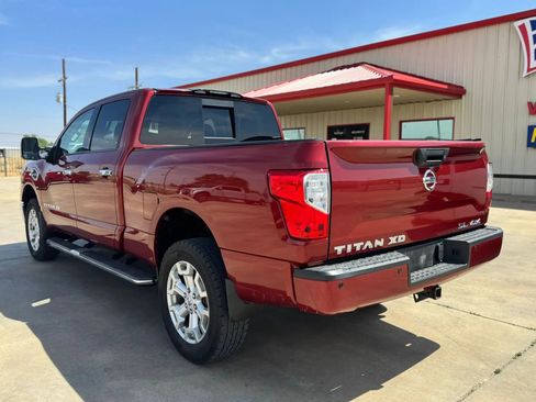 Used 2016 Nissan Titan Platinum Reserve RWD image 10