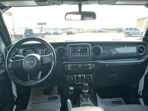 Used 2023 Jeep Wrangler Unlimited Sport AWD/4WD image 15