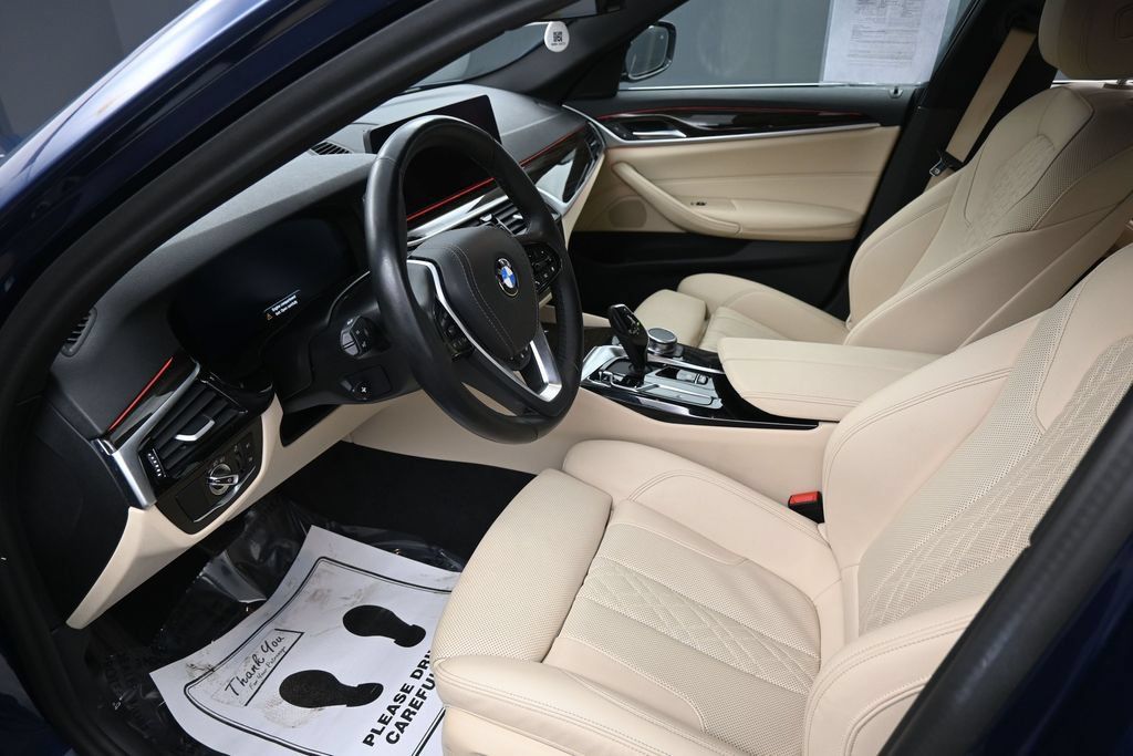 Used 2023 BMW 530i xDrive w/ Convenience Package AWD/4WD image 28