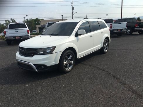 Used 2016 Dodge Journey Crossroad image 1