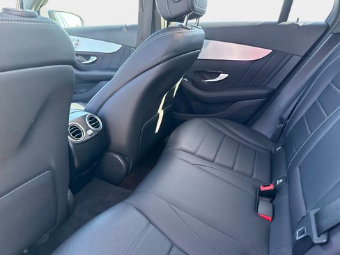 Used 2022 Mercedes-Benz GLC 300 image 15