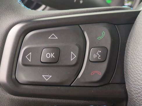 Used 2025 Jeep Wrangler Unlimited Rubicon 4xe w/ Safety Group AWD/4WD image 14