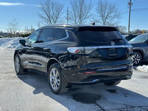 Used 2023 Buick Enclave Avenir w/ Avenir Technology Package image 5