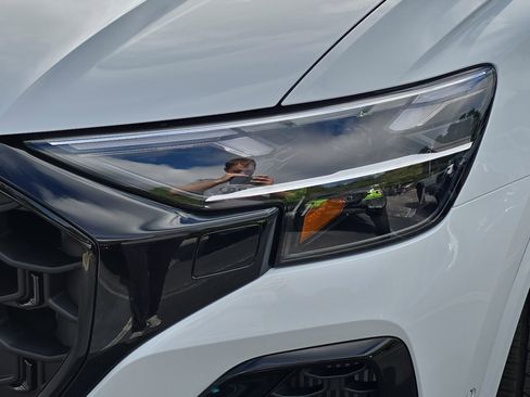 New 2026 Audi Q8 Premium Plus image 32