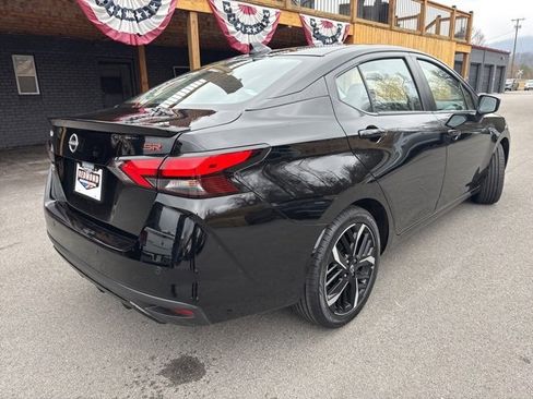 Used 2024 Nissan Versa SR image 8
