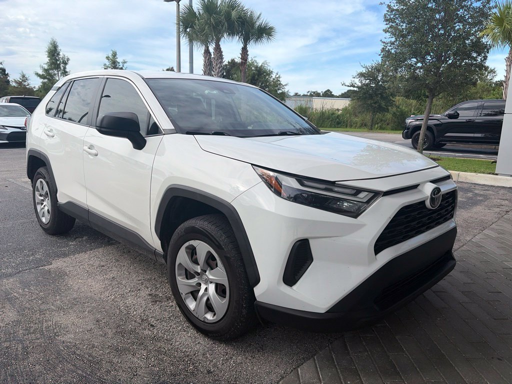 Used 2023 Toyota RAV4 LE FWD image 2