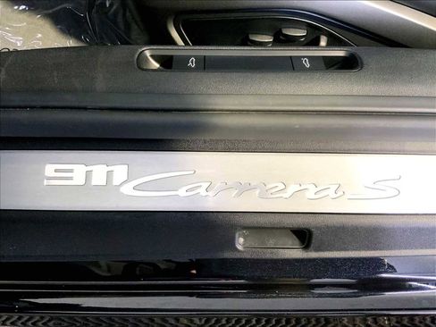 Used 2024 Porsche 911 Carrera S image 19