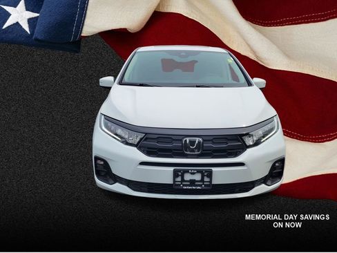 New 2026 Honda Odyssey EX-L image 9