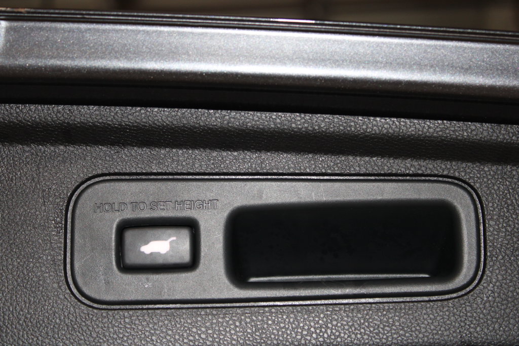 Used 2023 Honda Odyssey Elite image 32