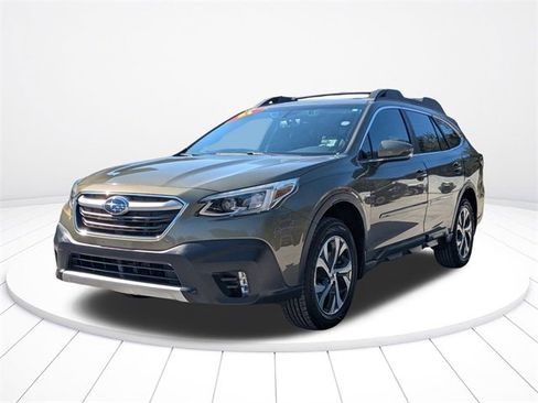 Used 2021 Subaru Outback Limited image 8