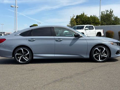 Used 2022 Honda Accord Sport Special Edition image 6