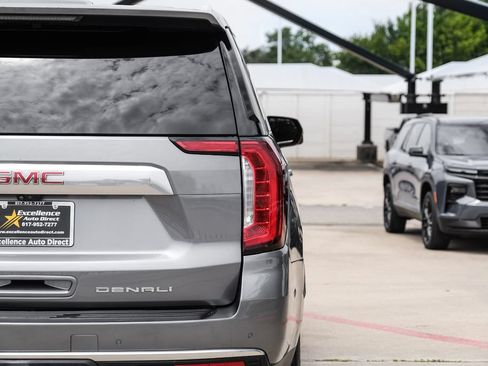 Used 2021 GMC Yukon XL Denali w/ Denali Premium Package RWD image 56