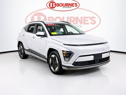Used 2024 Hyundai Kona SEL image 1