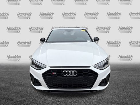 Used 2020 Audi S4 Premium Plus w/ Premium Plus Package image 3