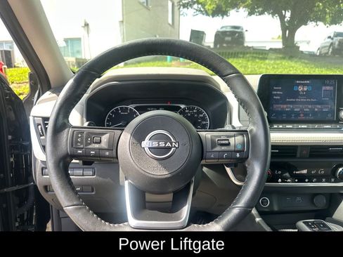 Used 2023 Nissan Rogue SV w/ SV Premium B Package AWD/4WD image 15