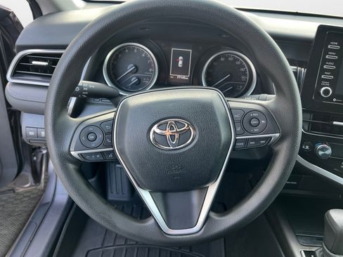 Used 2022 Toyota Camry LE image 13