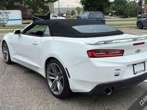 Used 2018 Chevrolet Camaro LT image 5