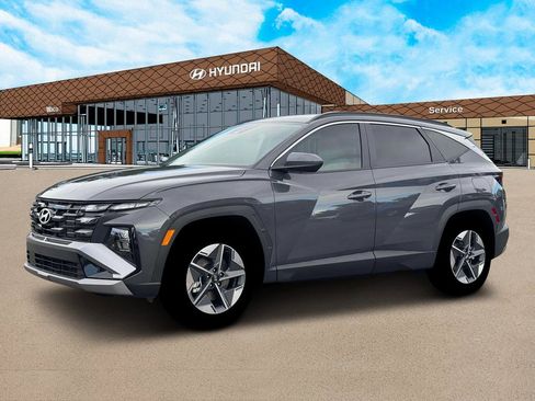 New 2026 Hyundai Tucson SEL FWD image 2