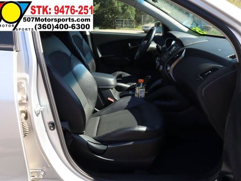 Used 2014 Hyundai Tucson SE AWD/4WD image 24