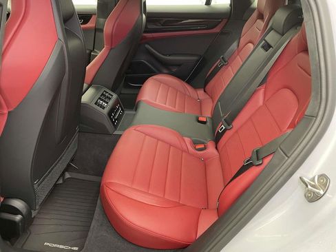 Certified 2025 Porsche Panamera 4S image 20