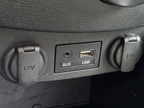 Used 2016 Hyundai Veloster Turbo image 12