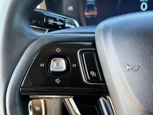 Used 2023 Lincoln Corsair AWD image 22