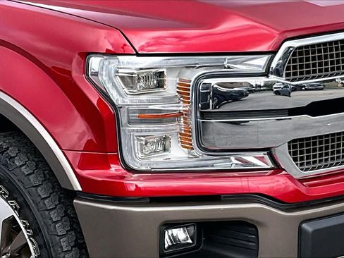 Used 2018 Ford F150 King Ranch w/ Equipment Group 601A Luxury AWD/4WD image 25