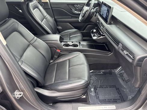 Certified 2024 Lincoln Corsair AWD w/ Equipment Group 101A image 31