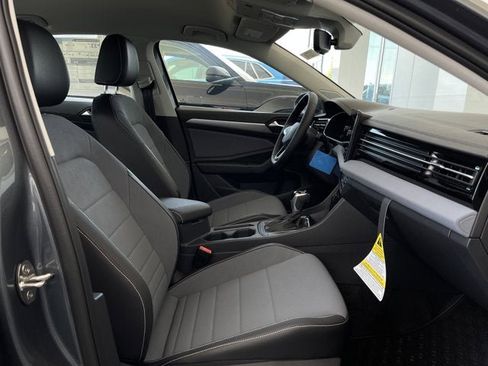 New 2025 Volkswagen Jetta SE image 31